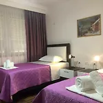 Dora 酒店 4*